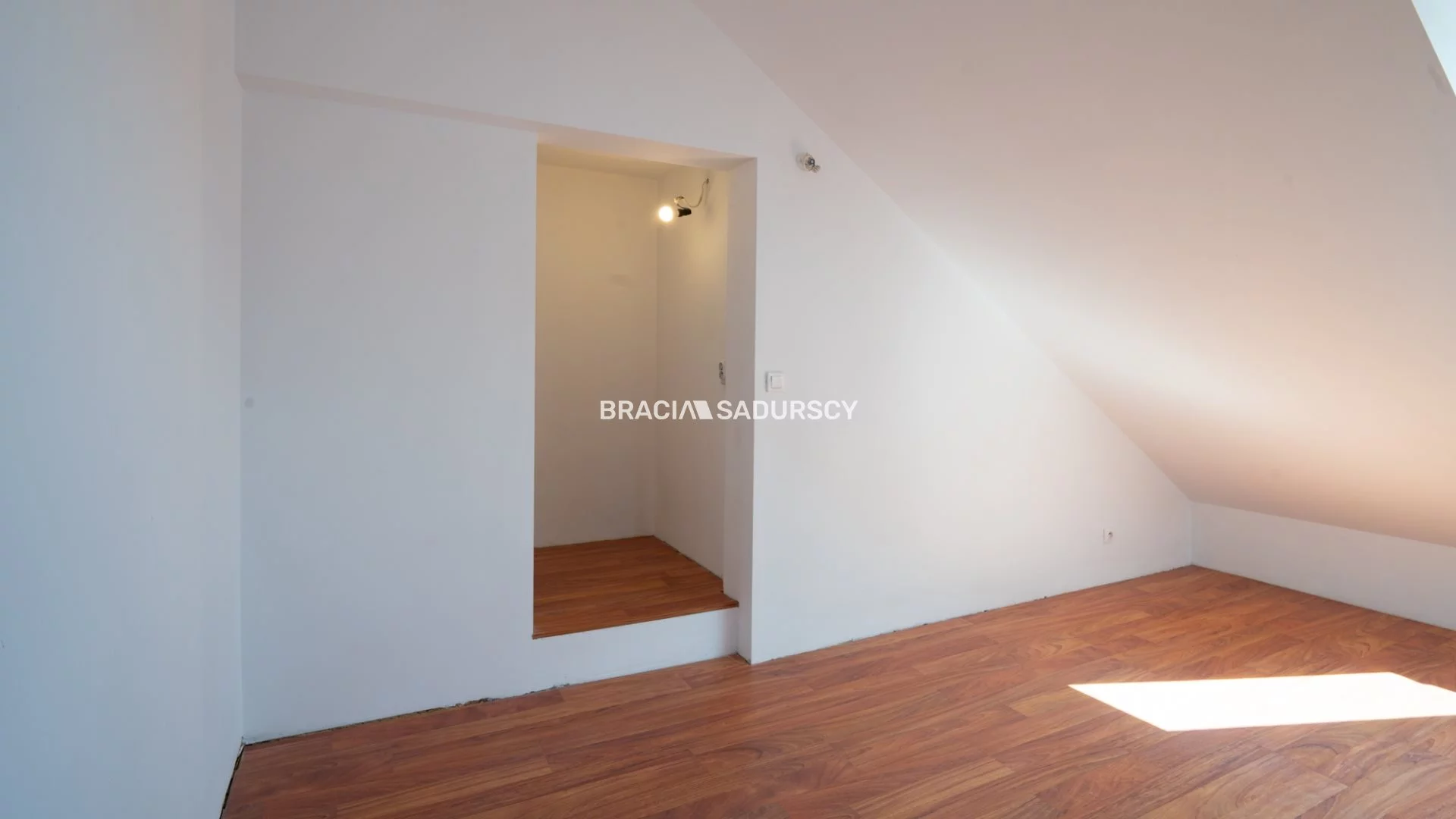 4 pokoje, mieszkanie 65,00 m², piętro 3, oferta nr , BS3-MS-310564-1, Myślenice, Solidarności