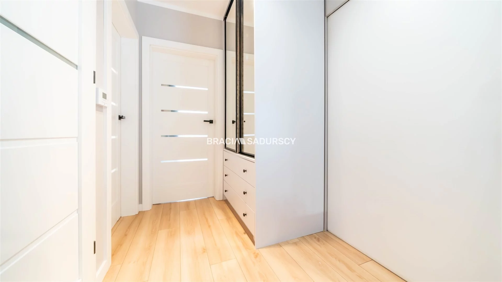 4 pokoje, mieszkanie 121,10 m², piętro 1, oferta nr , BS3-MS-307322-1, Wieliczka, Wąwozowa