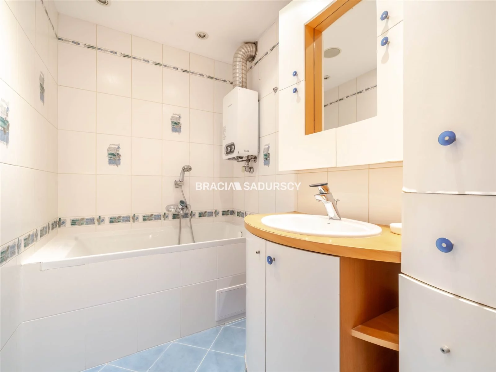 4 pokoje, mieszkanie 62,00 m², piętro 4, oferta nr , BS4-MW-311774, Kraków, Krowodrza, Kazimierza Wielkiego