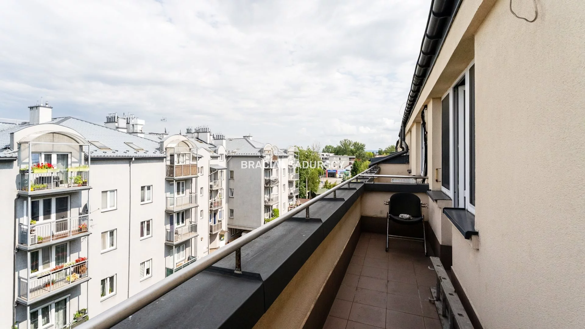 6 pokoi, apartament 104,00 m², piętro 4, oferta nr , BS5-MS-310782-4, Kraków, Saska