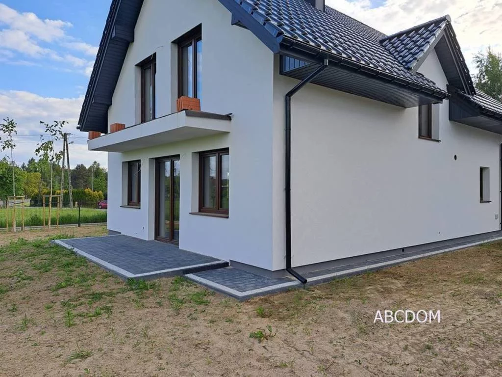 392750235 - zdjęcie nr 0