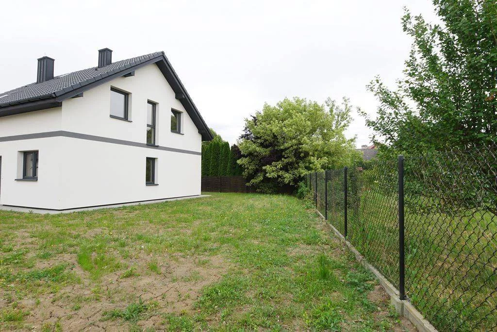 393850235 - zdjęcie nr 4