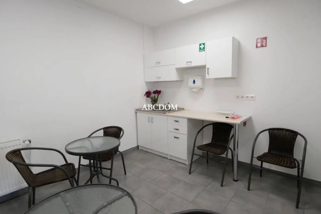 Biuro 200,00 m², oferta nr , 372930235, Kraków, Czyżyny