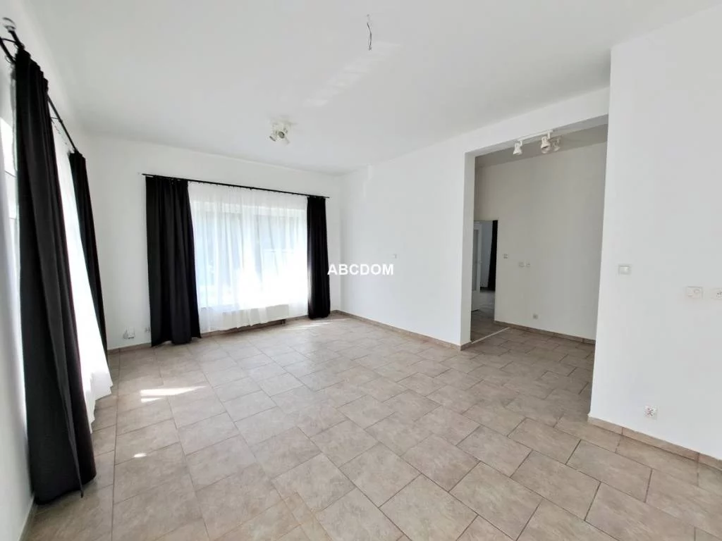 394740235 - zdjęcie nr 2