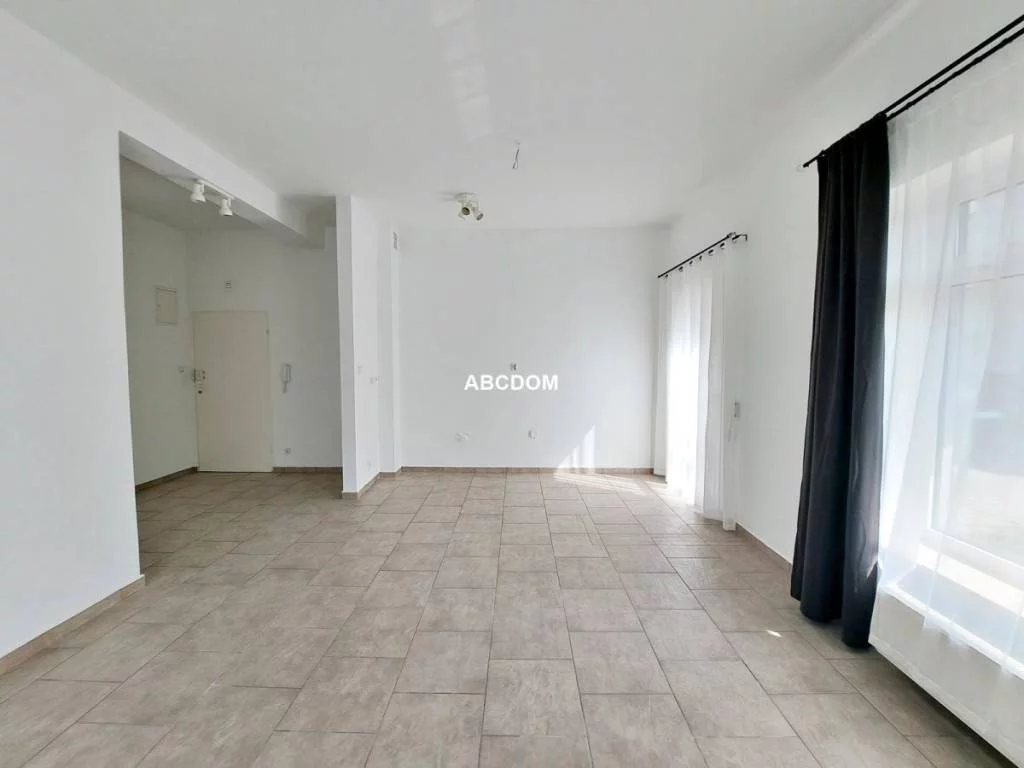 394740235 - zdjęcie nr 3