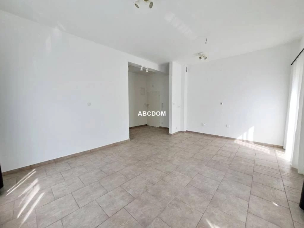 394740235 - zdjęcie nr 4