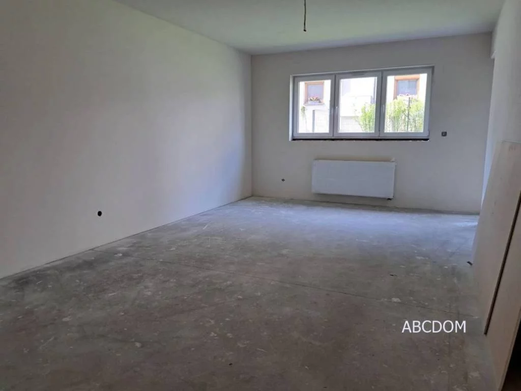 393180235 - zdjęcie nr 3