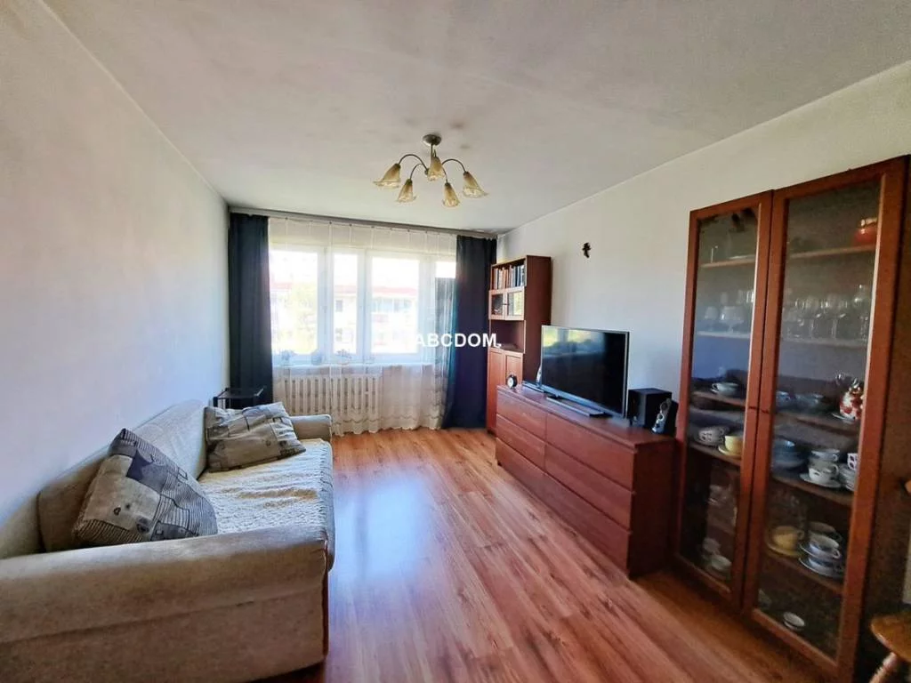 Mieszkanie czteropokojowe 64,00 m², Kraków, Prądnik Biały, Krowoderskich Zuchów, Sprzedaż