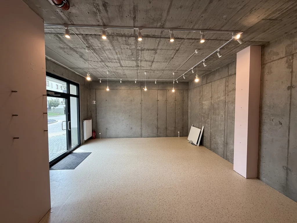 Lokal użytkowy 42,12 m², oferta nr , 844/6700/OLW, Kraków, Bieżanów-Prokocim, Henryka i Karola Czeczów