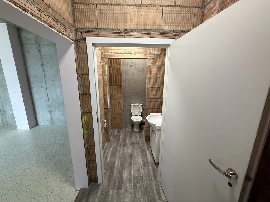 Lokal użytkowy 42,12 m², oferta nr , 844/6700/OLW, Kraków, Bieżanów-Prokocim, Henryka i Karola Czeczów