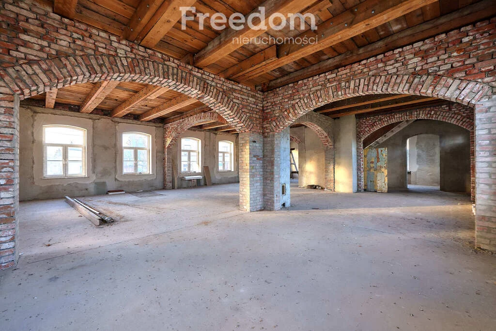 Dom 388,50 m², oferta nr , 16094/3685/ODS, Młynary, Dworcowa