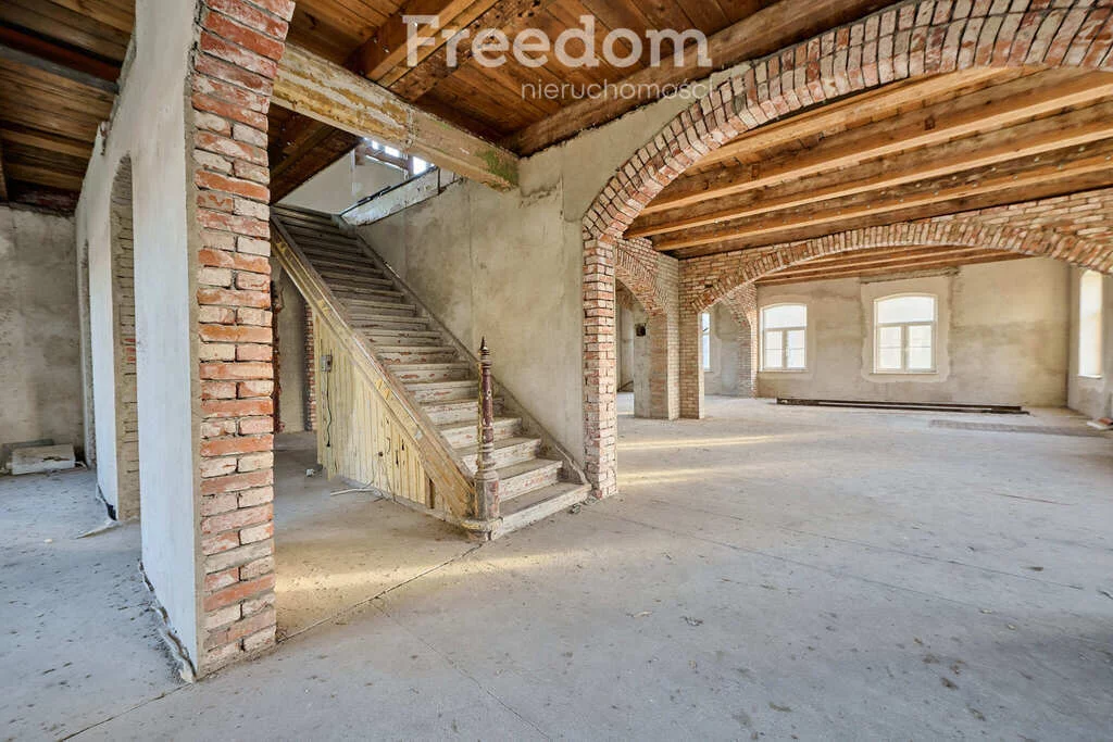 Dom 388,50 m², oferta nr , 16094/3685/ODS, Młynary, Dworcowa