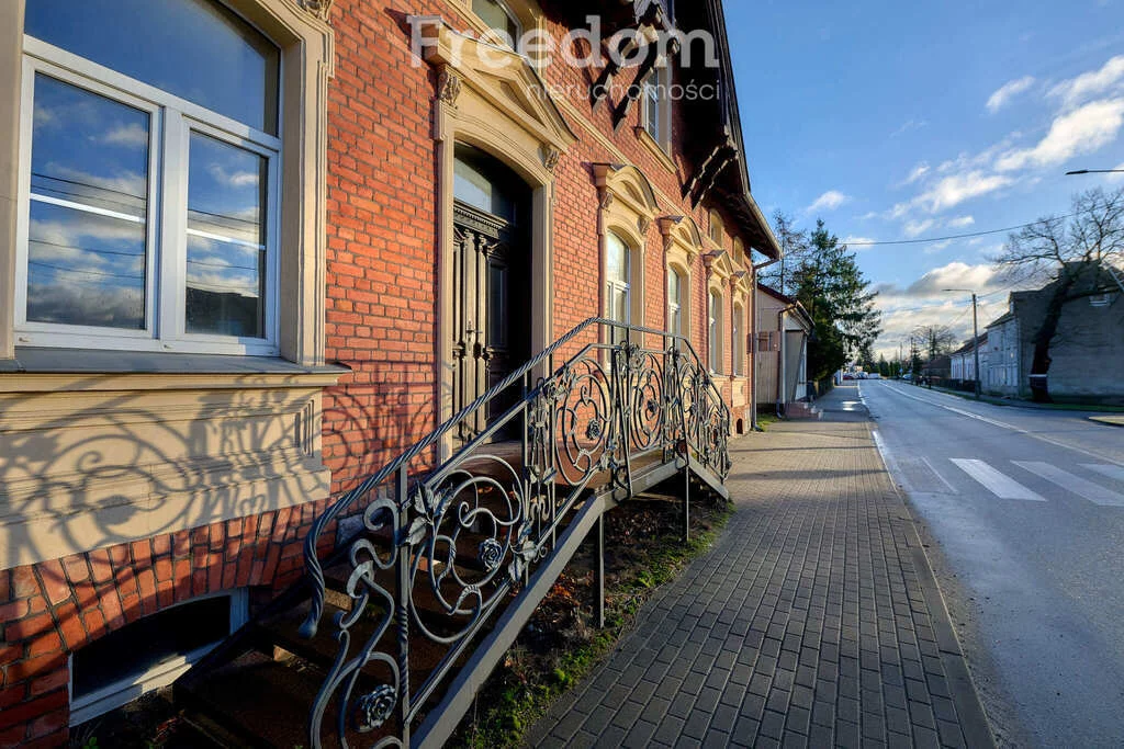 Dom 388,50 m², oferta nr , 16276/3685/ODS, Młynary, Dworcowa