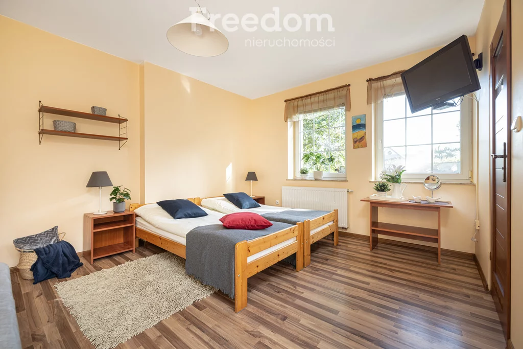 Dom 320,00 m², oferta nr , 16244/3685/ODS, Karwieńskie Błoto Drugie, Wczasowa
