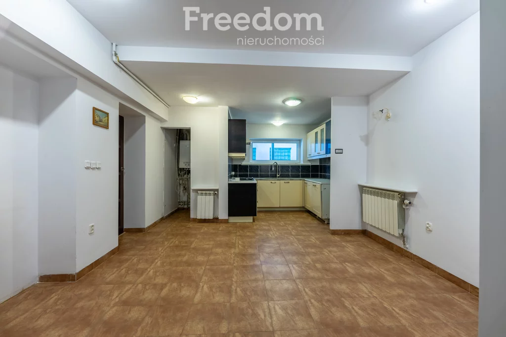 Dom 485,00 m², oferta nr , 15596/3685/ODS, Białobrzegi, Krakowska