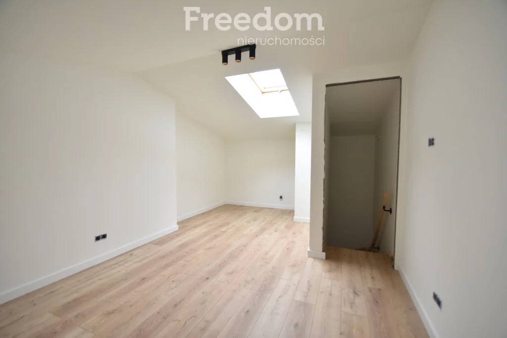 Dom 106,95 m², oferta nr , 15866/3685/ODS, Łask, pl. 11 Listopada