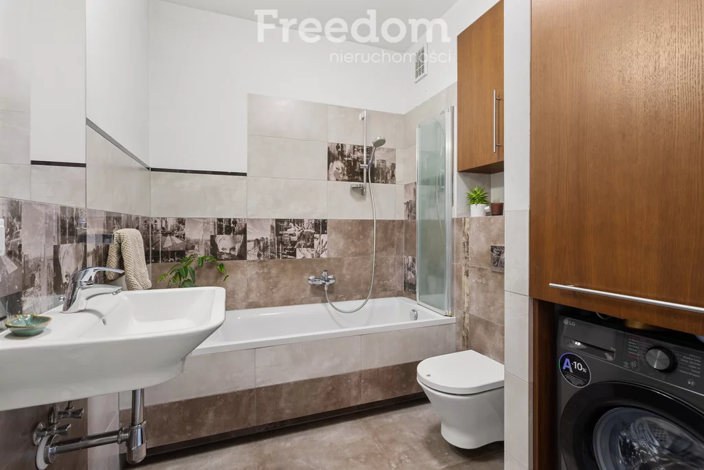 Dom i rezydencja 71,87 m², oferta nr , 16176/3685/ODS, Dąbrówka