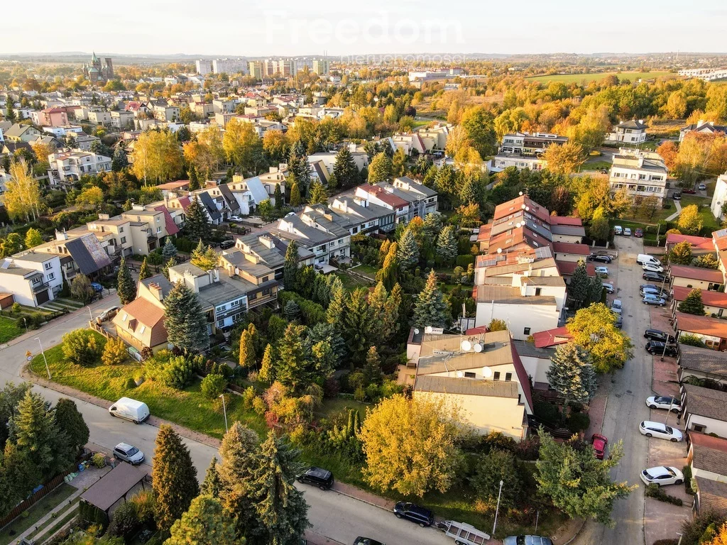 Dom 230,00 m², oferta nr , 16009/3685/ODS, Czeladź, Bratków