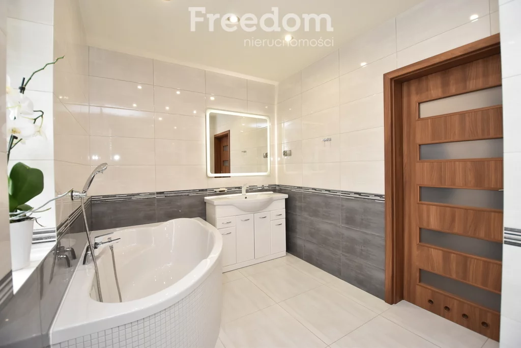 Dom i rezydencja 162,00 m², oferta nr , 13324/3685/ODS, Julianów