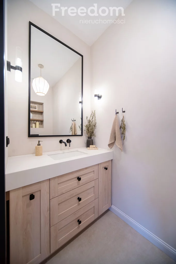 Dom i rezydencja 149,59 m², oferta nr , 16106/3685/ODS, Korzeniówka
