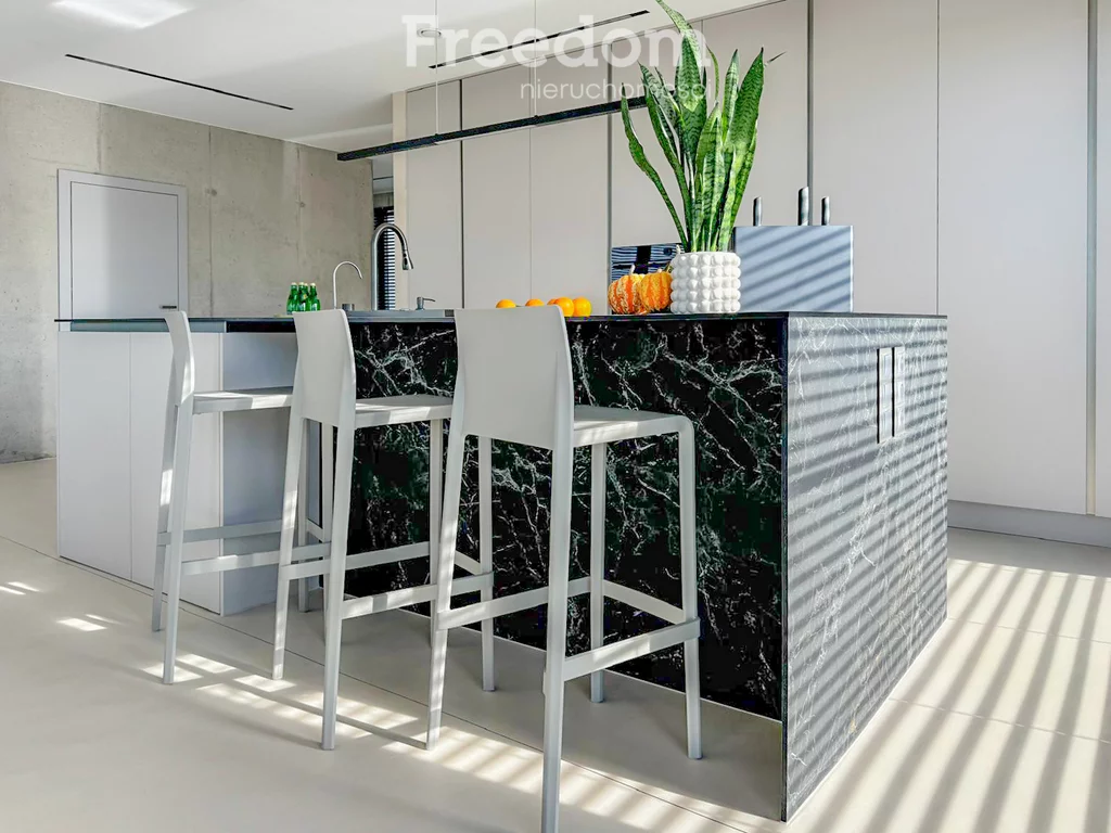 Dom i rezydencja 259,00 m², oferta nr , 13283/3685/ODS, Małujowice