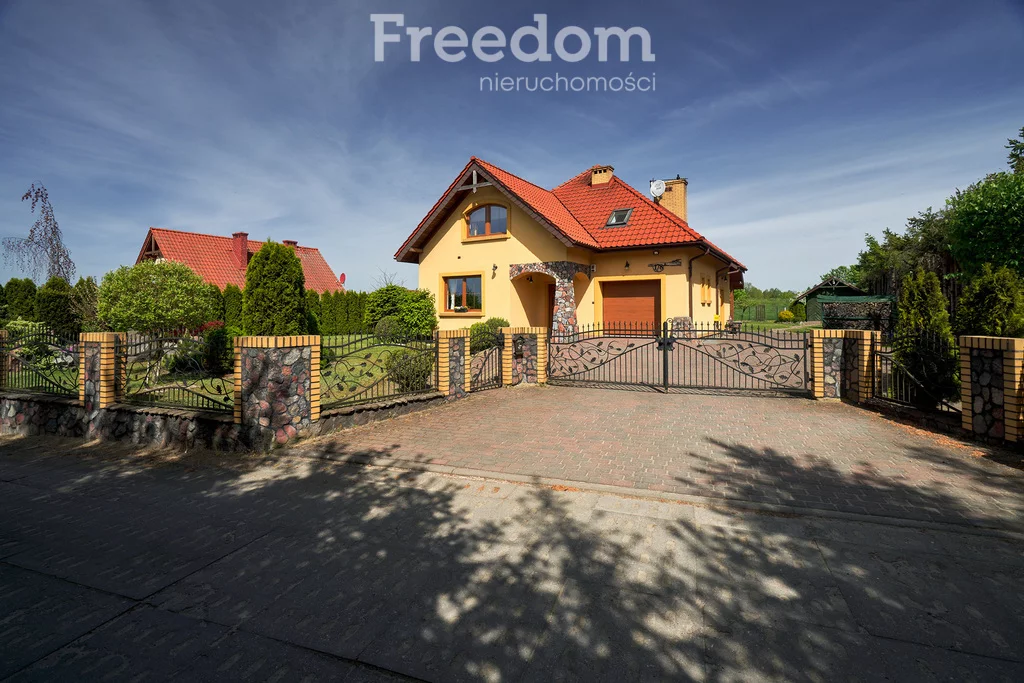 Dom wolnostojący 234,80 m², Marcinkowo, Sprzedaż