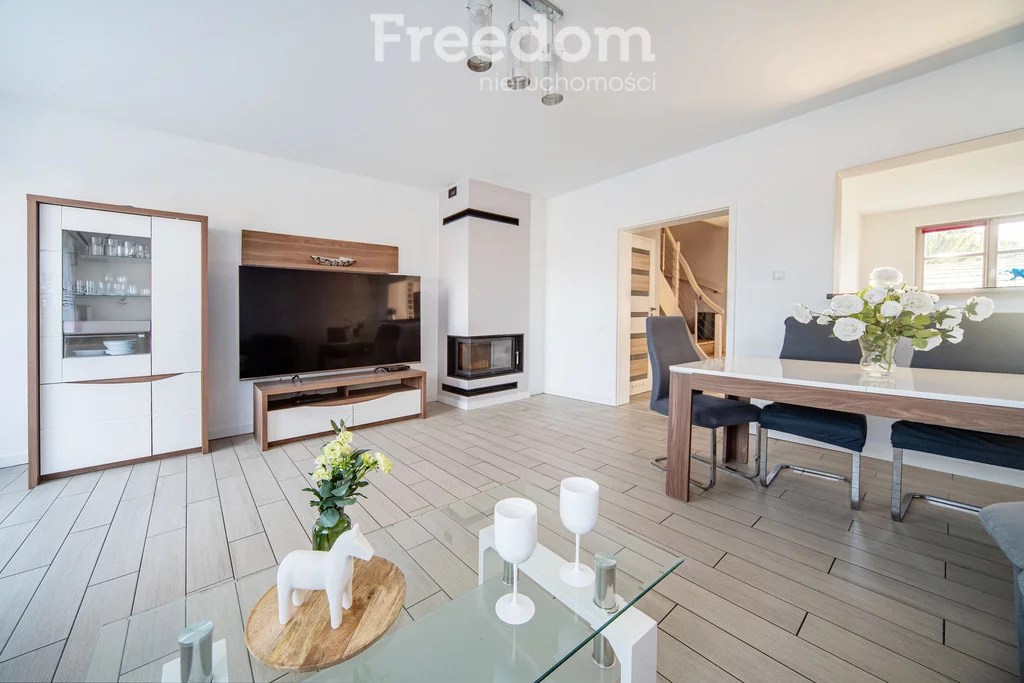 Dom 172,00 m², oferta nr , 16239/3685/ODS, Wola Mrokowska, Zielone Ogrody