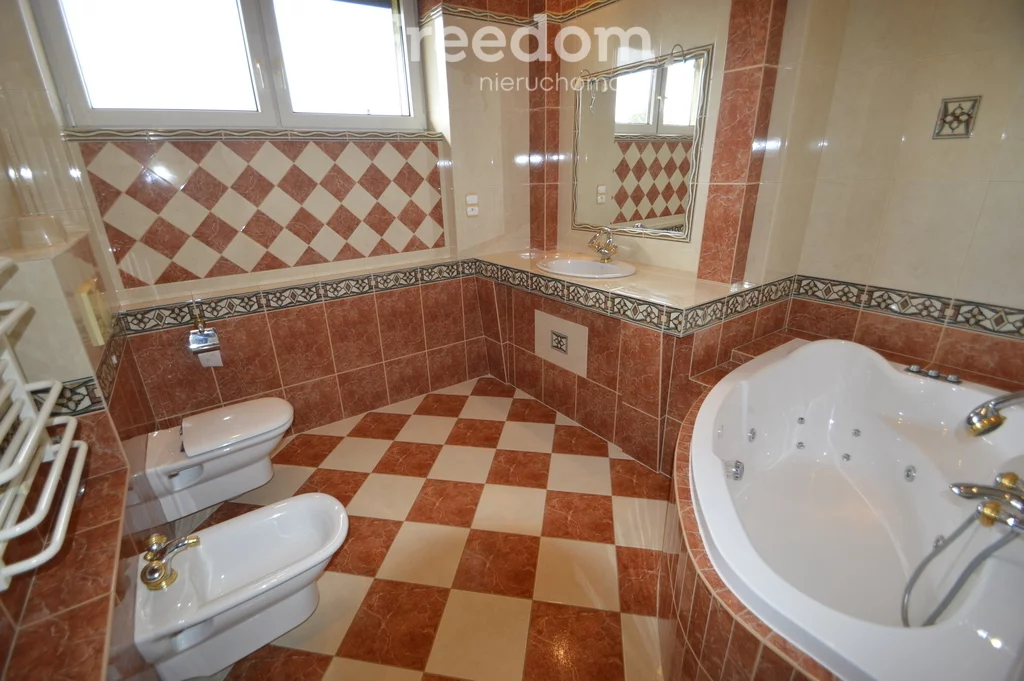 Dom 300,00 m², oferta nr , 13263/3685/ODS, Baranów