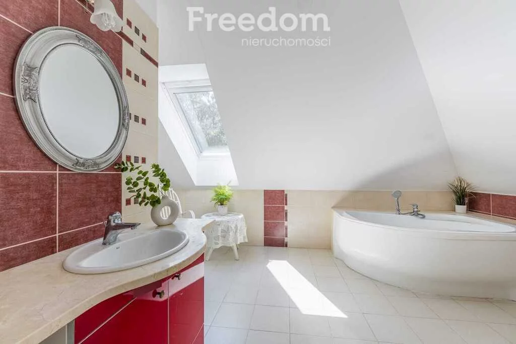 Dom i rezydencja 198,00 m², oferta nr , 15323/3685/ODS, Zalesie Górne, Fiołków