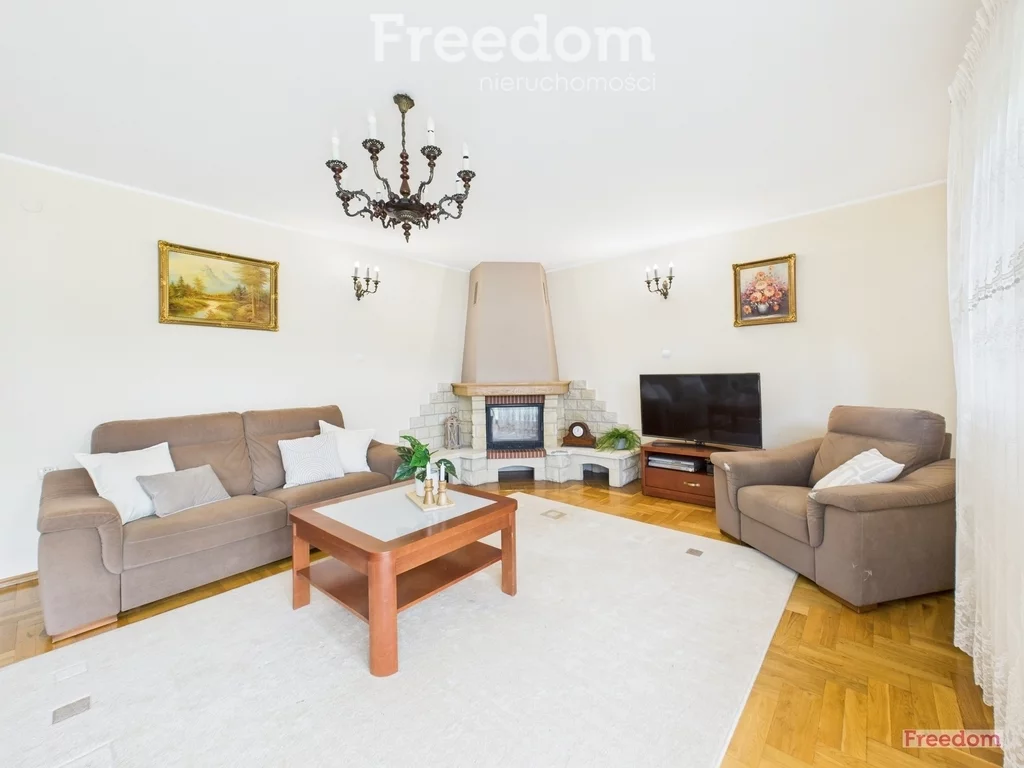 Dom 220,00 m², oferta nr , 16122/3685/ODS, Oława, Hugona Kołłątaja