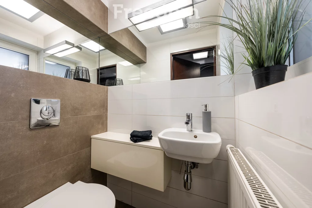 Dom i rezydencja 202,80 m², oferta nr , 15311/3685/ODS, Gliwice, Kniejowa