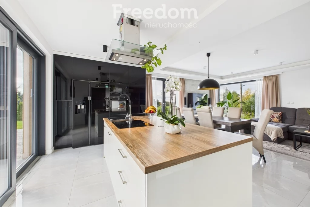 Dom 267,46 m², oferta nr , 16437/3685/ODS, Komorowo Żuławskie