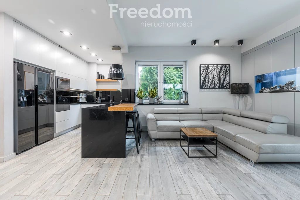 Dom 197,20 m², oferta nr , 16365/3685/ODS, Łomianki