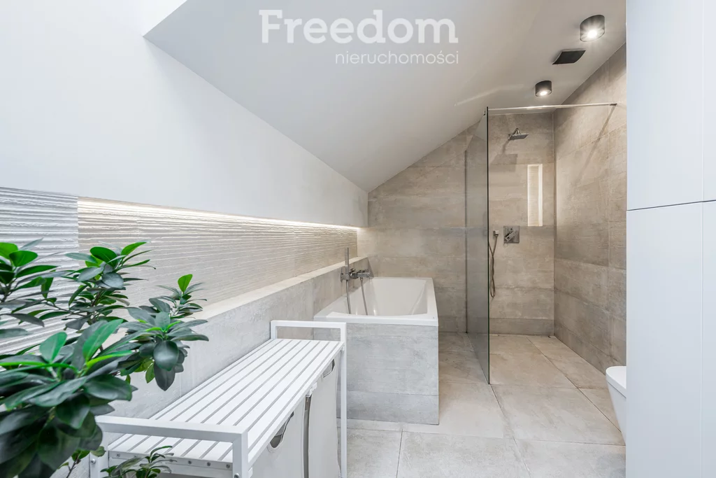 Dom 197,20 m², oferta nr , 16365/3685/ODS, Łomianki