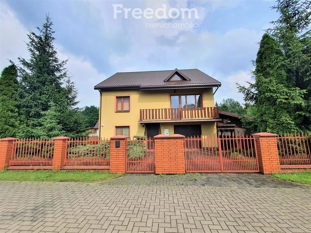 Dom wolnostojący 160,00 m², Małaszewicze, Sprzedaż