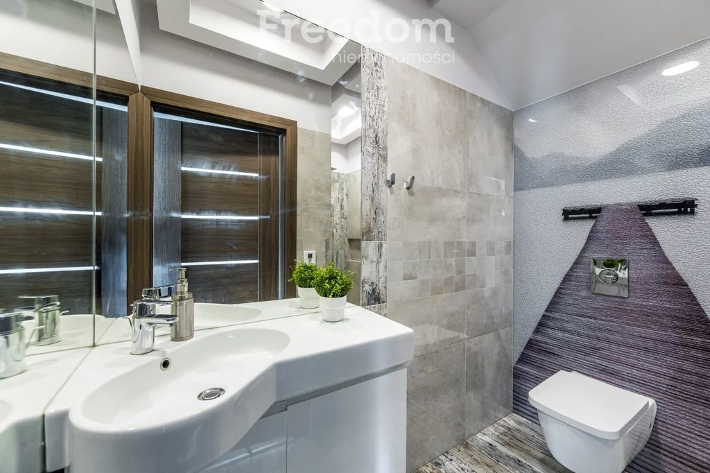 Dom 283,96 m², oferta nr , 15242/3685/ODS, Zakręt, Miodowa