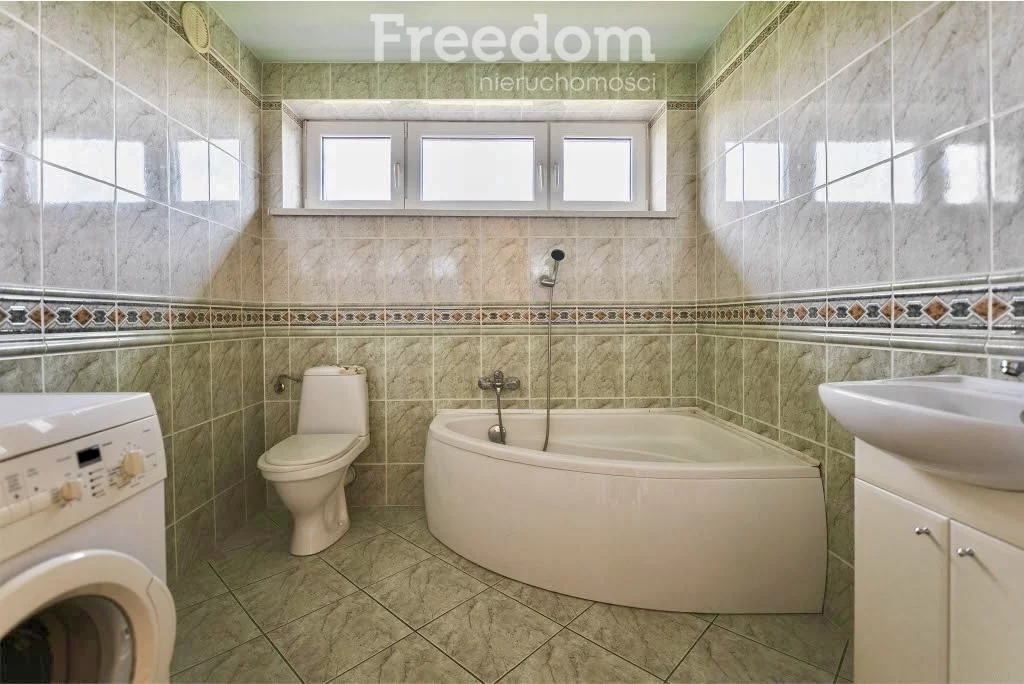 Dom 174,00 m², oferta nr , 16238/3685/ODS, Muszaki