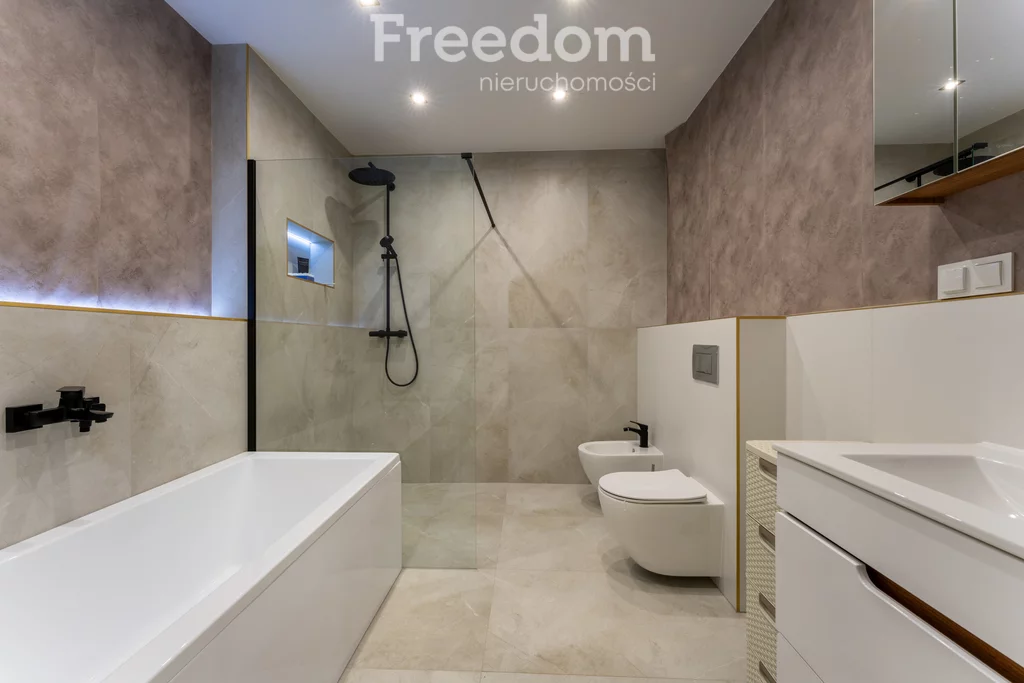 Dom i rezydencja 260,00 m², oferta nr , 14505/3685/ODS, Napiwoda
