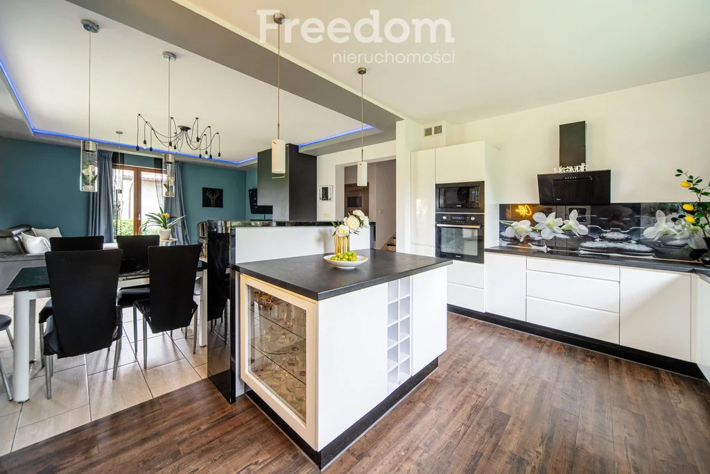 Dom i rezydencja 220,00 m², oferta nr , 15663/3685/ODS, Góra Kalwaria, Pogodna