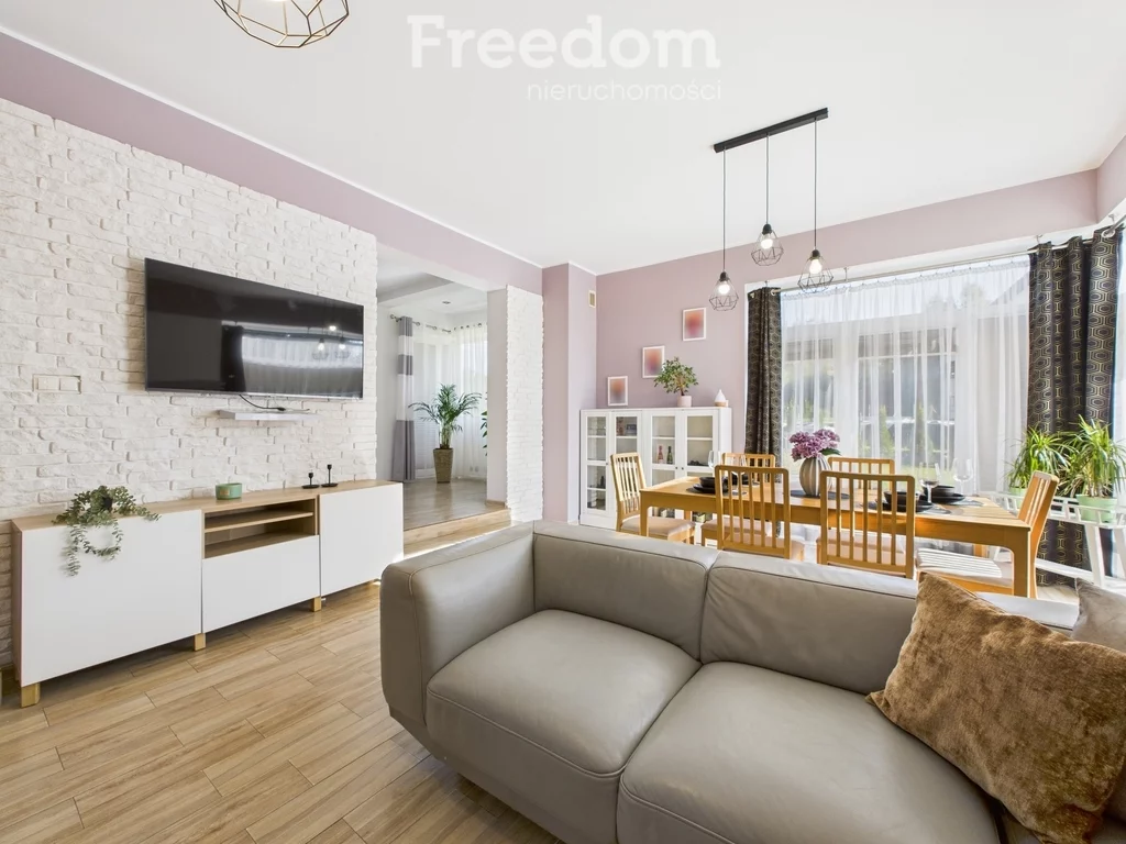 Dom 241,00 m², oferta nr , 16404/3685/ODS, Naglady, Pogodna