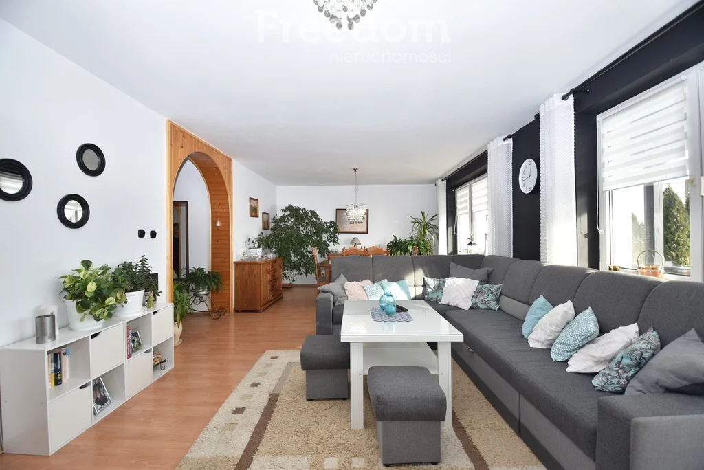 Dom 200,00 m², oferta nr , 15752/3685/ODS, Praszka