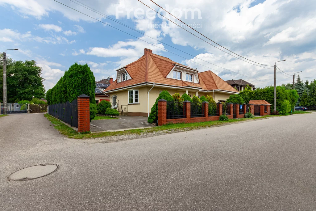 Dom 236,00 m², oferta nr , 16205/3685/ODS, Kobyłka, Telimeny