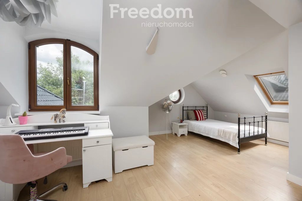 Dom i rezydencja 255,00 m², oferta nr , 15649/3685/ODS, Józefów, Dębowa