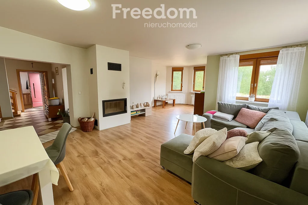Dom 340,00 m², oferta nr , 16183/3685/ODS, Lubliniec, Gołębia