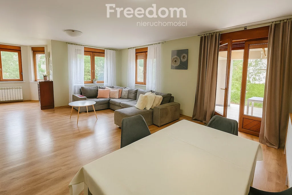 Dom 340,00 m², oferta nr , 16183/3685/ODS, Lubliniec, Gołębia