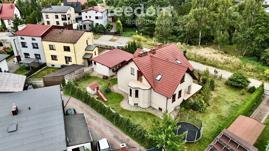Dom 340,00 m², oferta nr , 16183/3685/ODS, Lubliniec, Gołębia