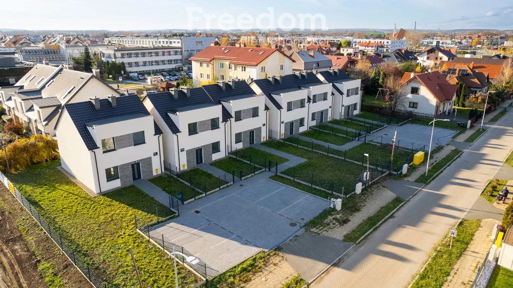 Dom i rezydencja na sprzedaż, 119,00 m², oferta nr 9890/3685/ODS