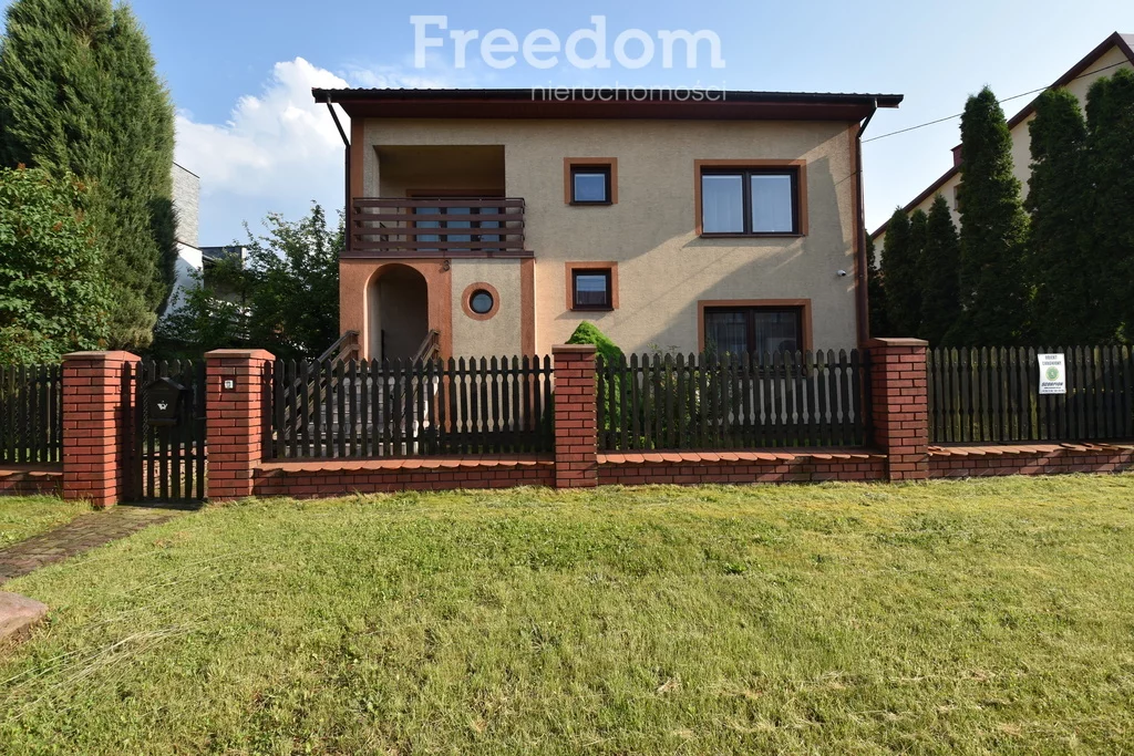 Domy 15577/3685/ODS Ostrowiec Świętokrzyski Modrzewiowa