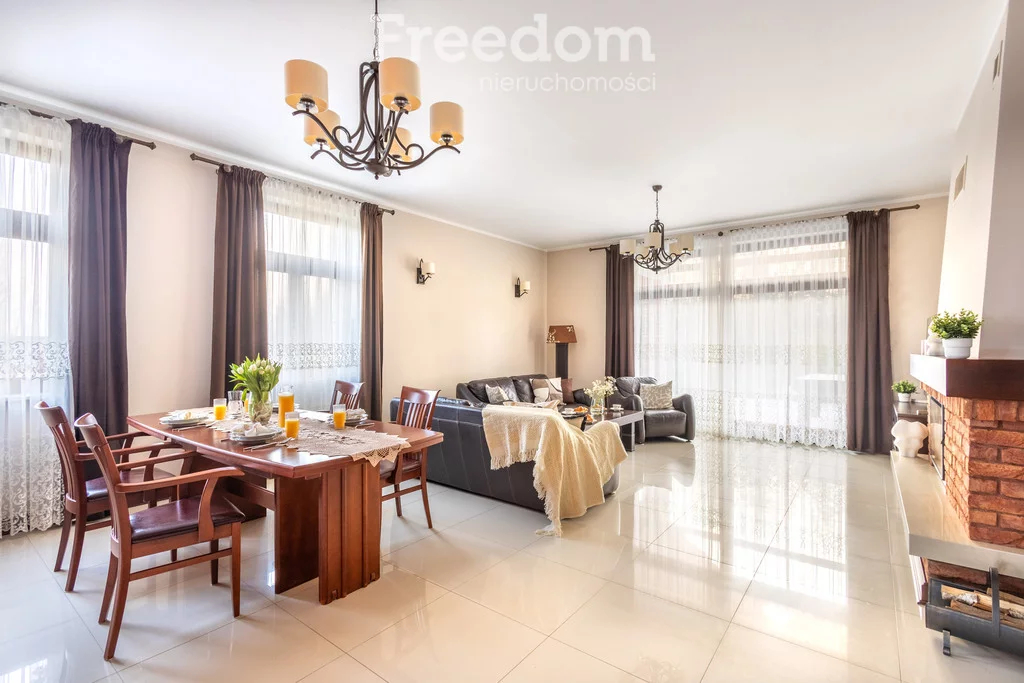 Dom i rezydencja 392,88 m², oferta nr , 14768/3685/ODS, Ujazdowo
