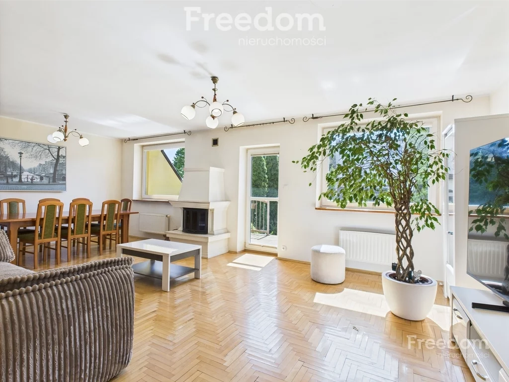 Dom szeregowy 234,00 m², Chodzież, Wiejska, Sprzedaż